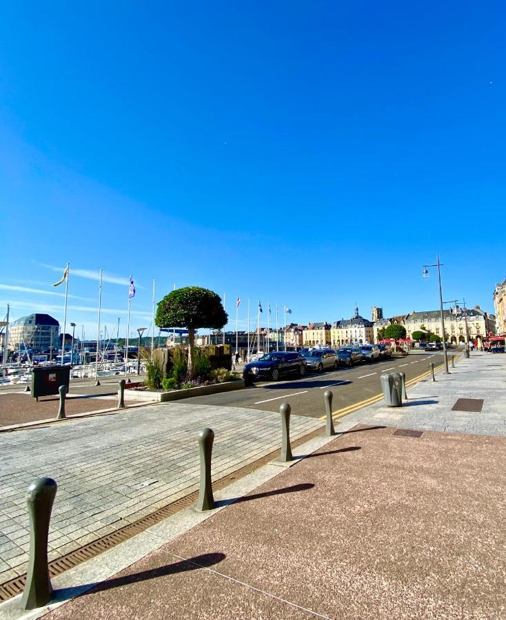 Sur Le Port De Plaisance - Proche Plage Et Centre Dieppe Exterior photo
